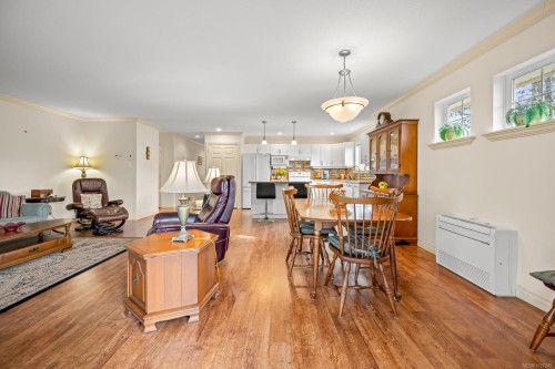 803 Labrador Dr, Comox, BC 