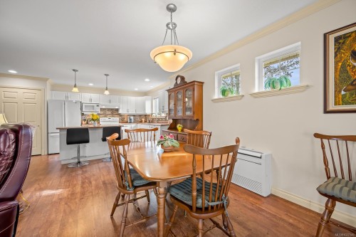 803 Labrador Dr, Comox, BC 