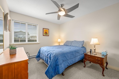 803 Labrador Dr, Comox, BC 