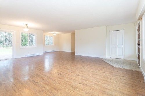 3960 Ostby Pl, Bowser, BC 