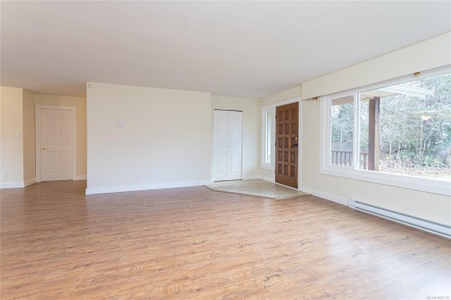 3960 Ostby Pl, Bowser, BC 