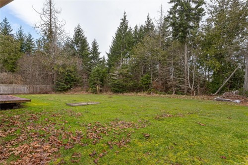 3960 Ostby Pl, Bowser, BC 