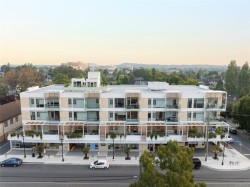 301-1916 Oak Bay Ave  Victoria, BC V8R 1C7