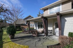 107-1055 Crown Isle Dr  Courtenay, BC V9N 0A5