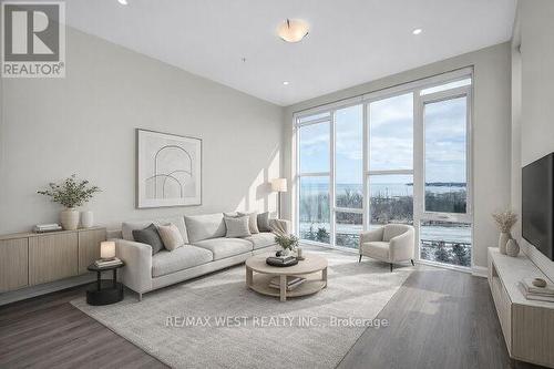 615 - 16 CONCORD PLACE  Grimsby, ON L3M 0J1