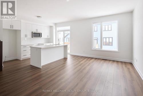 Images are to showcase builder finishes only. - 578 Roundhouse Crescent, Ottawa, ON - Indoor Photo Showing Kitchen