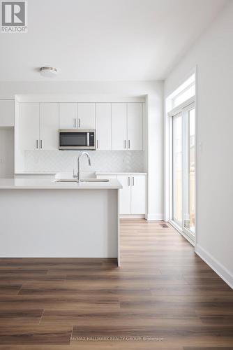 Images are to showcase builder finishes only. - 578 Roundhouse Crescent, Ottawa, ON - Indoor Photo Showing Kitchen