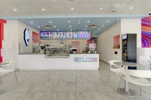 Commerce - A-3671 Boul. St-Jean, Dollard-Des-Ormeaux, QC 