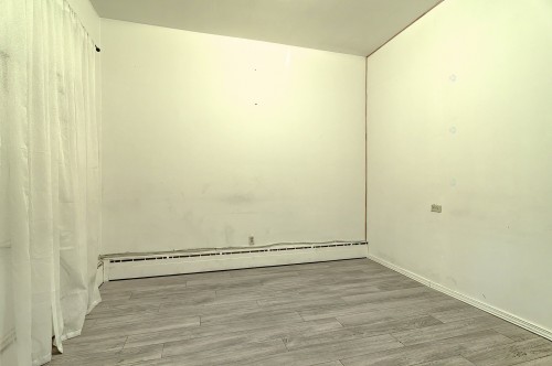 Bureau - 1015 Boul. St-Laurent, Montréal (Ville-Marie), QC 