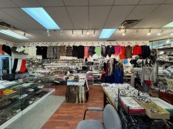 208-433 Rue Chabanel O.  Montréal (Ahuntsic-Cartierville), QC H2N 2J9