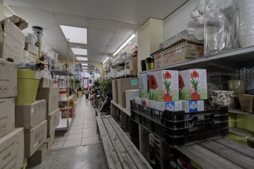 Commerce - 33 Av. Westminster N., Montréal-Ouest, QC 