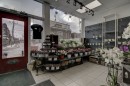 Commerce - 33 Av. Westminster N., Montréal-Ouest, QC 