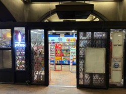 800 Rue De La Gauchetière O.  Montréal (Ville-Marie), QC H5A 1L8