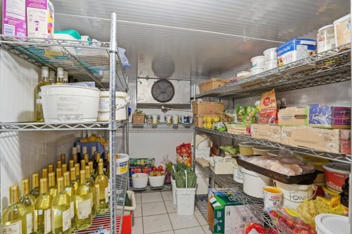 Rangement - 579 Av. Notre-Dame, Saint-Lambert, QC 