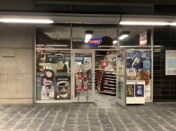 5 Boul. Cartier O.  Laval (Laval-Des-Rapides), QC H7N 0A3