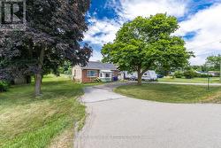 2718 UPPER JAMES STREET  Hamilton, ON L0R 1W0