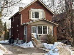 62 POWELL STREET W  Guelph (Exhibition Park), ON N1H 1V2