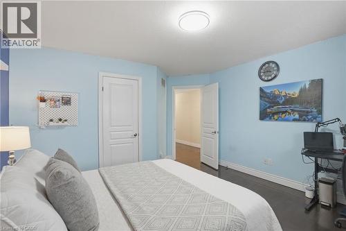 223 Annabelle Street, Hamilton, ON - Indoor Photo Showing Bedroom