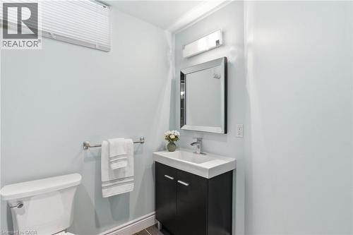 223 Annabelle Street, Hamilton, ON - Indoor Photo Showing Bathroom