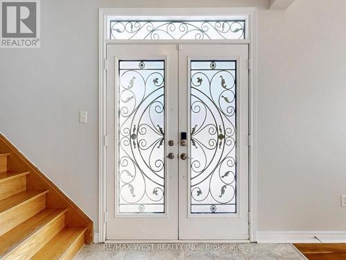 56 Planter Crescent, Vaughan, ON - Indoor Photo Showing Other Room