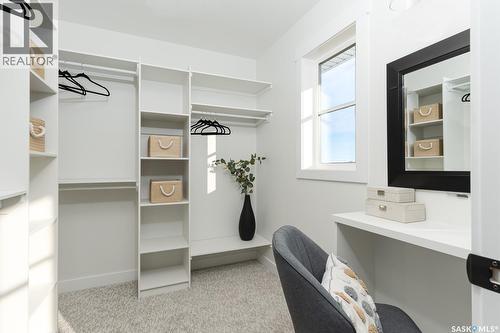 210 Doran Way, Saskatoon, SK - Indoor With Storage