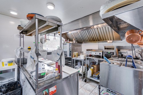 Kitchen - 18 Ch. Scott, Chelsea, QC - Indoor