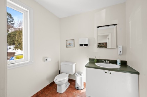 Salle d'eau - 1080 Rue Valiquette, Sainte-Adèle, QC - Indoor Photo Showing Bathroom