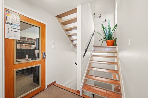 Escalier - 1080 Rue Valiquette, Sainte-Adèle, QC - Indoor Photo Showing Other Room With Fireplace