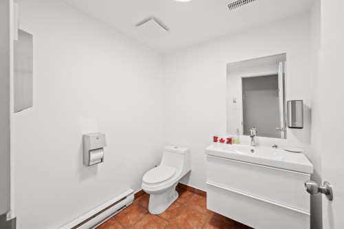 Salle d'eau - 1080 Rue Valiquette, Sainte-Adèle, QC - Indoor Photo Showing Bathroom