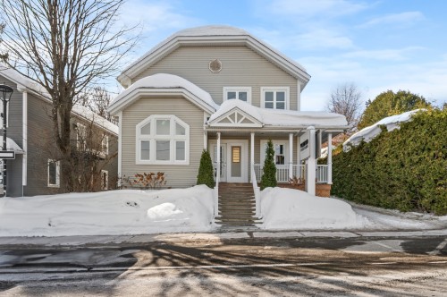 Façade - 1080 Rue Valiquette, Sainte-Adèle, QC - Outdoor With Facade