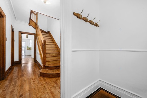 Mud Room - 77 Av. Columbia, Westmount, QC - Indoor Photo Showing Other Room