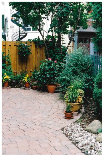 Courtyard - 77 Av. Columbia, Westmount, QC - Outdoor