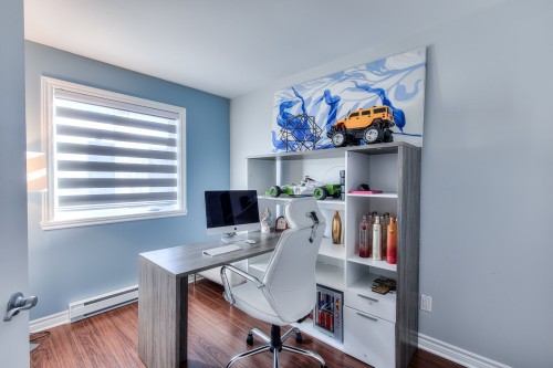 Bedroom - 664 Rue Étienne-Lavoie, Laval (Sainte-Dorothée), QC - Indoor Photo Showing Office