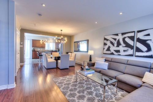 Overall view - 664 Rue Étienne-Lavoie, Laval (Sainte-Dorothée), QC - Indoor Photo Showing Living Room