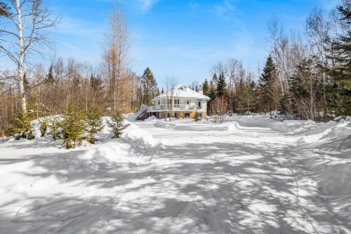 5 Ch. de la Baie-Claire  La Macaza, QC J0T 1R0