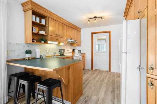 Cuisine - 5 Ch. De La Baie-Claire, La Macaza, QC - Indoor Photo Showing Kitchen With Double Sink