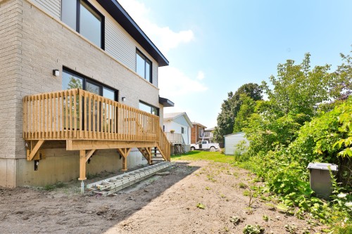 Courtyard - 5725 Rue Aline, Brossard, QC - Outdoor With Exterior