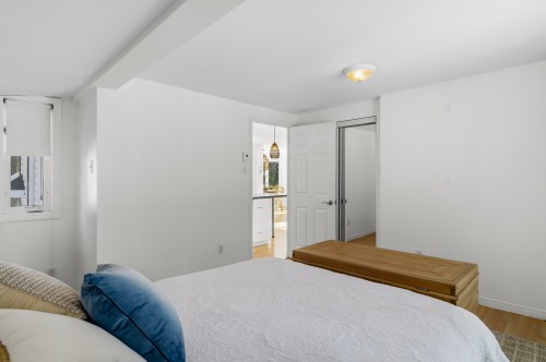 Chambre à coucher principale - 23 Ch. Phaneuf, Orford, QC - Indoor Photo Showing Bedroom