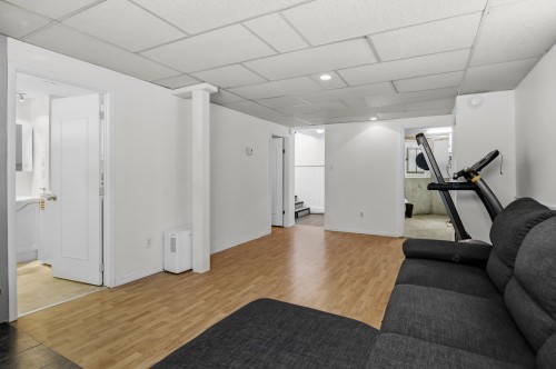 Salle familiale - 23 Ch. Phaneuf, Orford, QC - Indoor Photo Showing Gym Room