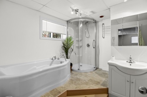 Salle de bains - 23 Ch. Phaneuf, Orford, QC - Indoor Photo Showing Bathroom