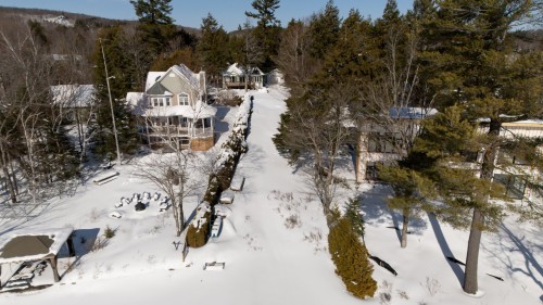 Bord de l'eau - 23 Ch. Phaneuf, Orford, QC - Outdoor With View