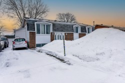3291  - 3293 Rue de Chambly  Mascouche, QC J7K 1S5