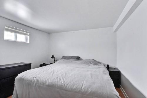 Chambre à coucher - 3291  - 3293 Rue De Chambly, Mascouche, QC - Indoor Photo Showing Bedroom