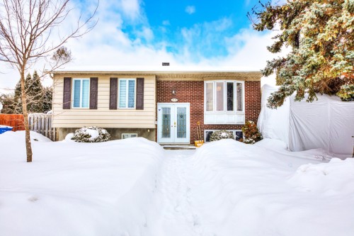 3775 Rue Sullivan  Longueuil (Saint-Hubert), QC J3Y 6L8