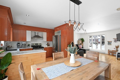 Cuisine - 298 Rue Provost, Napierville, QC - Indoor