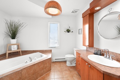 Salle de bains - 298 Rue Provost, Napierville, QC - Indoor Photo Showing Bathroom