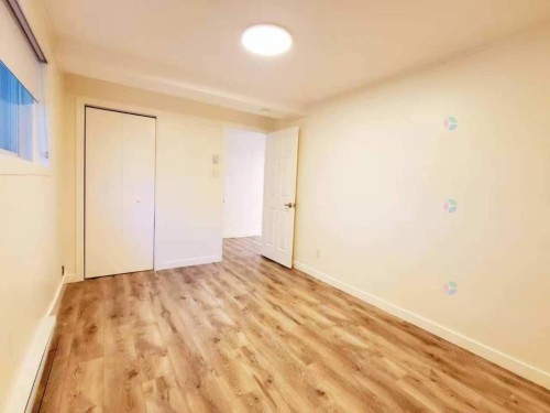 Chambre à coucher - 2808 Rue Mcwillis, Montréal (Saint-Laurent), QC - Indoor Photo Showing Other Room