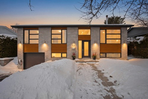 85 Rue De Montmagny  Saint-Bruno-De-Montarville, QC J3V 1A3