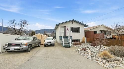 381 Norton Street  Penticton, BC V2A 4H9