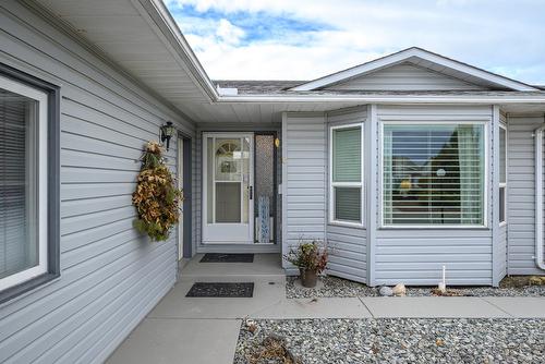 833 8 Avenue  Vernon, BC V1H 1Z1